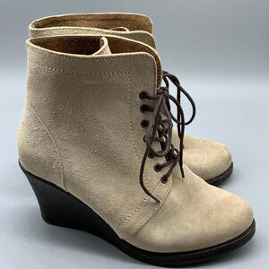 Loredano lace-up tan suede wedge boots